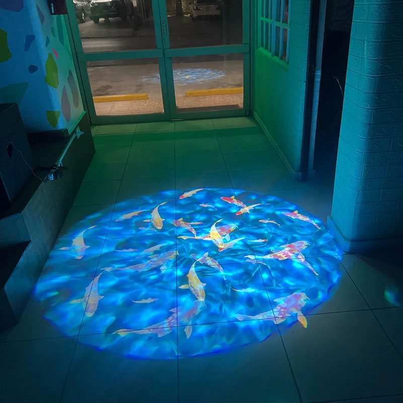 How a Colombian Franchise Owner Transformed Every Location with Special Effects Projector