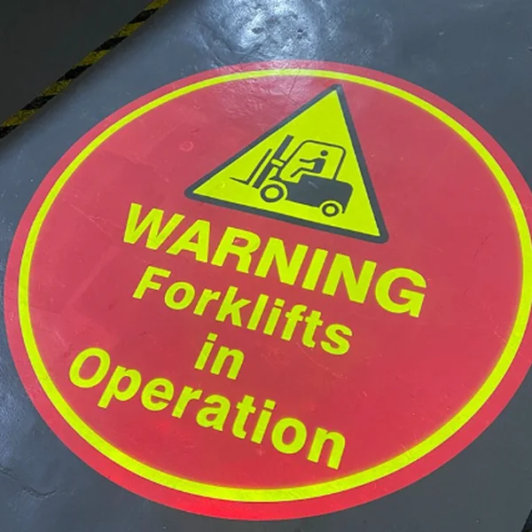 How a Forklift Warning Projector Improves Safety at Warehouse Corners and High-Stacking Areas